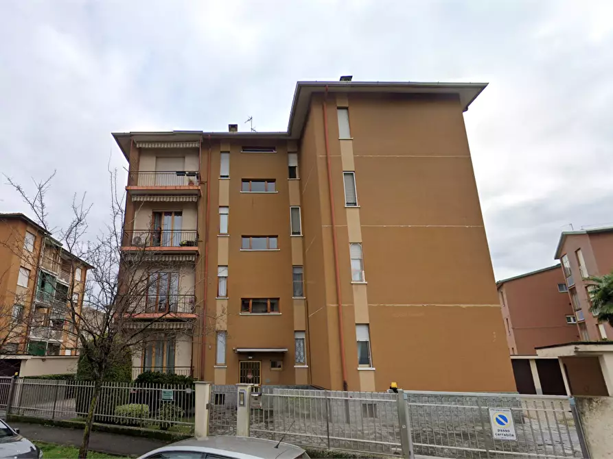 Immagine 11 di Appartamento in vendita  in Via Filippo Meda a Busto Arsizio