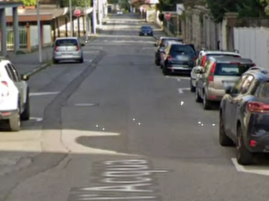 Immagine 9 di Appartamento in vendita  in Via Enrico dell'acqua  a Busto Arsizio