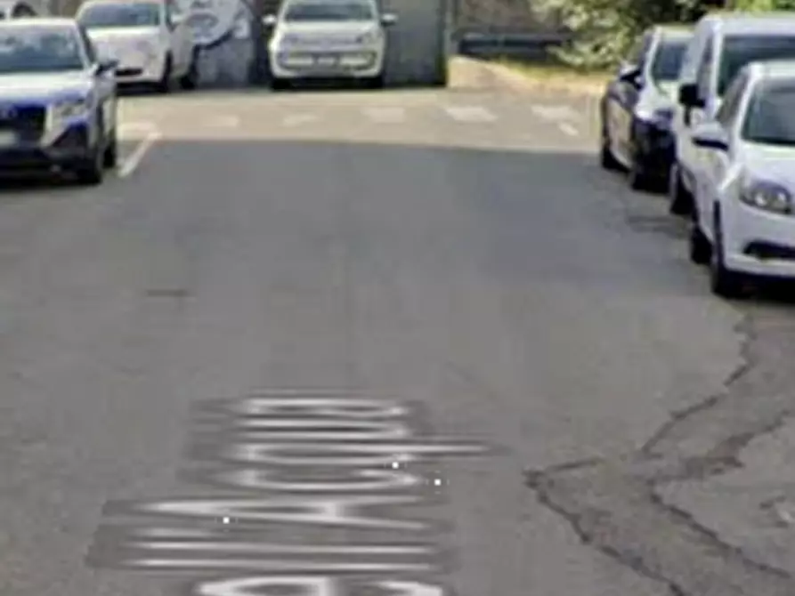 Immagine 10 di Appartamento in vendita  in Via Enrico dell'acqua  a Busto Arsizio