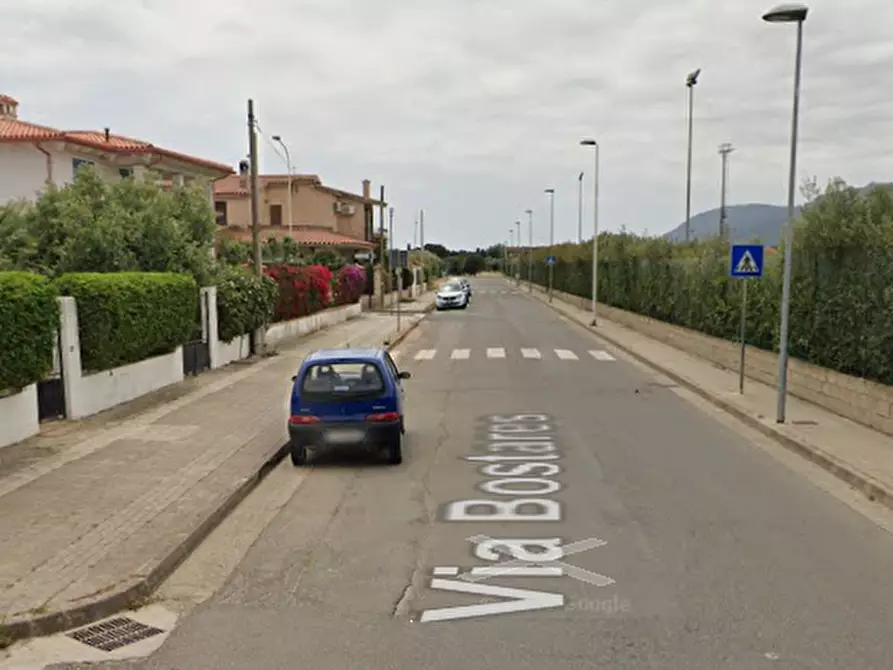 Immagine 6 di Casa indipendente in vendita  in Via Sant'Efisio a Pula