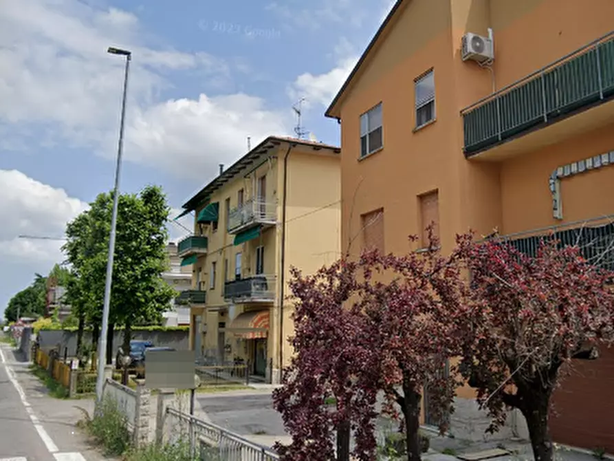 Immagine 9 di Negozio in vendita  in Via Gramsci  a Sala Bolognese