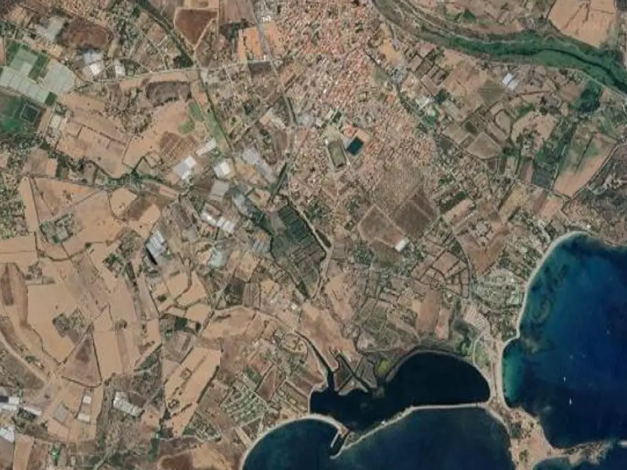 Immagine 10 di Casa indipendente in vendita  in Via Sant'Efisio a Pula
