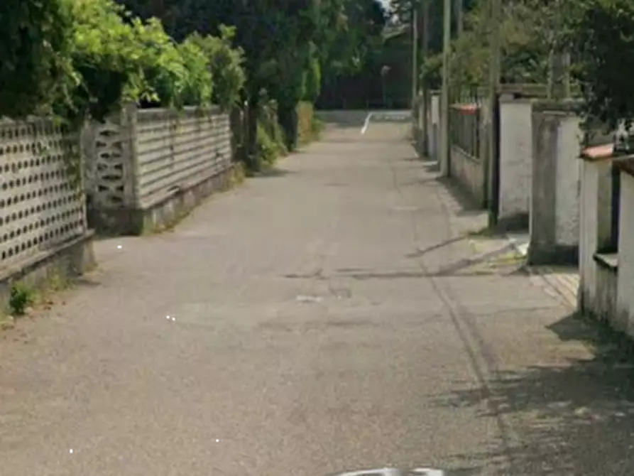 Immagine 15 di Appartamento in vendita  in Via Cesare Pavese a Arsago Seprio