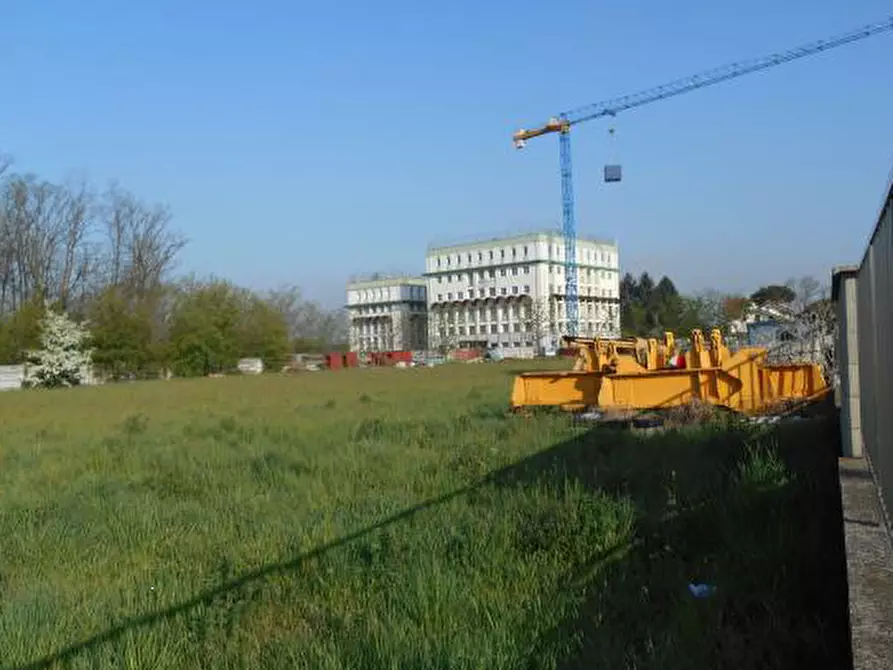 Immagine 2 di Terreno edificabile in vendita  in Via Novara  a Legnano