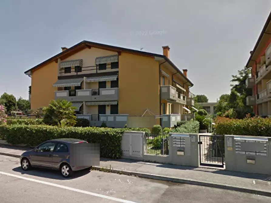 Immagine 2 di Appartamento in vendita  in Via Nazario Sauro  a Selvazzano Dentro