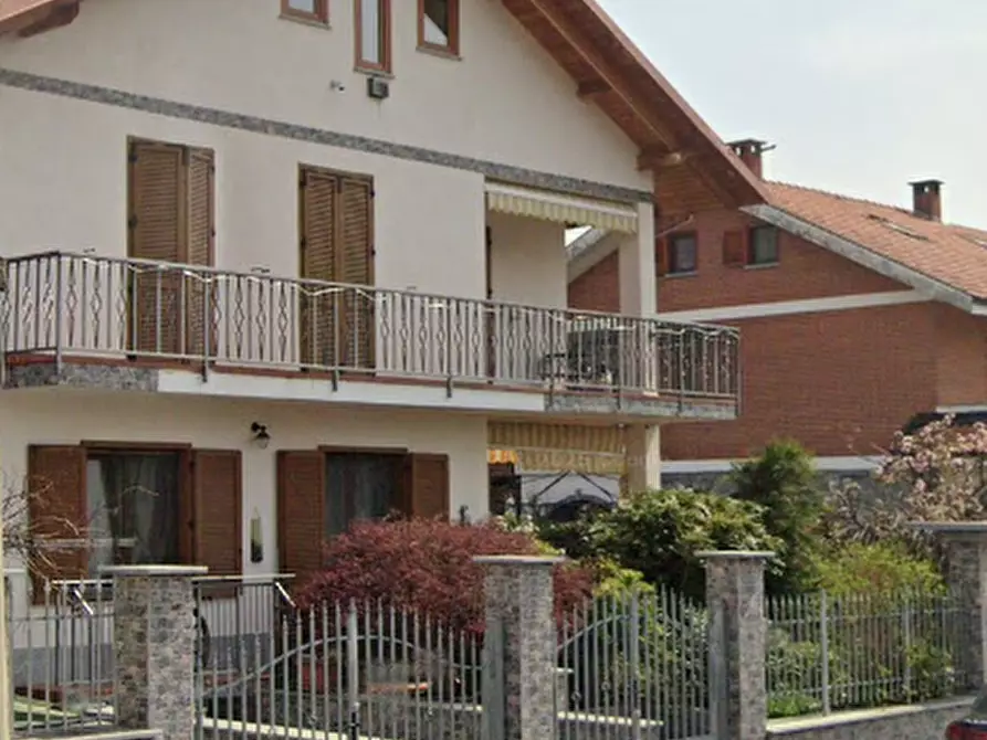 Immagine 32 di Casa indipendente in vendita  in Via Rossini  a Rivalta Di Torino