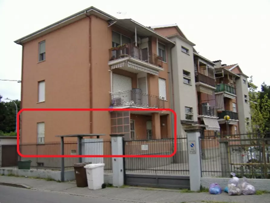 Immagine 2 di Appartamento in vendita  in Via Monte Nero a Gallarate