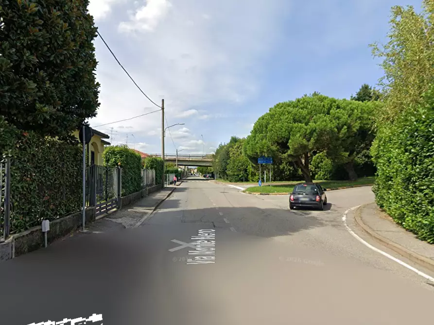 Immagine 13 di Appartamento in vendita  in Via Monte Nero a Gallarate