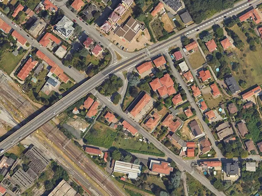 Immagine 22 di Appartamento in vendita  in Via Monte Nero a Gallarate