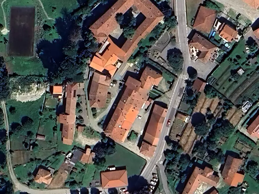 Immagine 16 di Appartamento in vendita  in Via Lentate a Sesto Calende