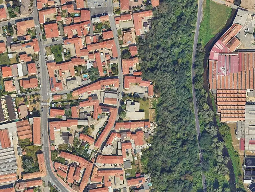 Immagine 3 di Magazzino in vendita  in Via San Giovanni a Fagnano Olona