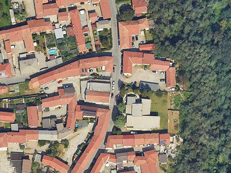 Immagine 2 di Magazzino in vendita  in Via San Giovanni a Fagnano Olona