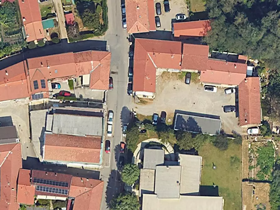 Immagine 1 di Magazzino in vendita  in Via San Giovanni a Fagnano Olona