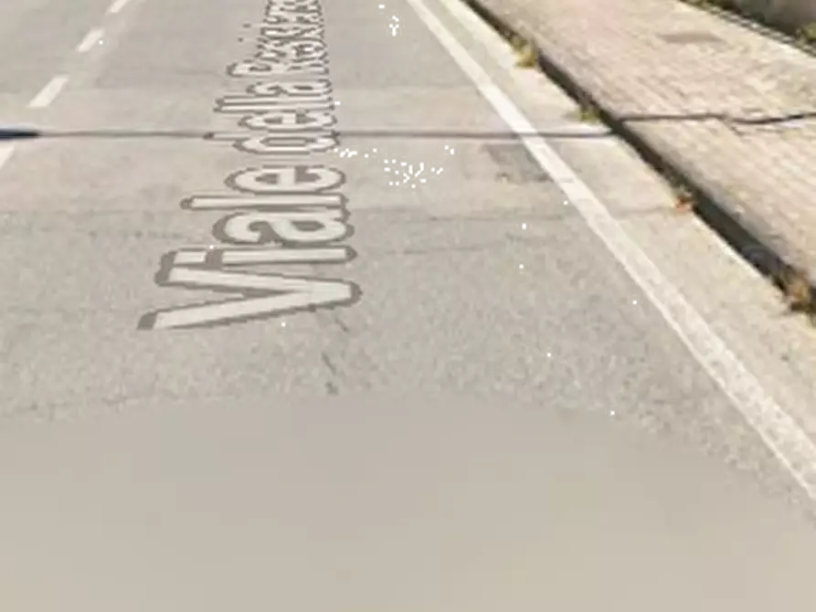 Immagine 13 di Negozio in vendita  in Via della Resistenza a Panicale
