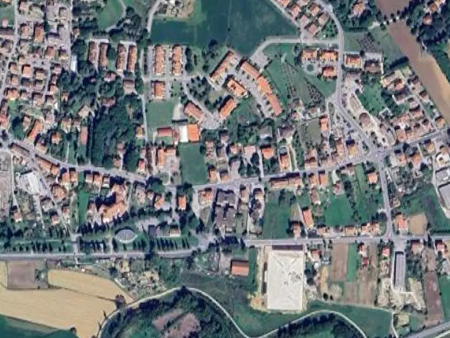 Immagine 17 di Negozio in vendita  in Via della Resistenza a Panicale
