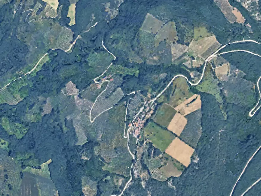 Immagine 18 di Porzione di casa in vendita  in Località Ravignano a Foligno