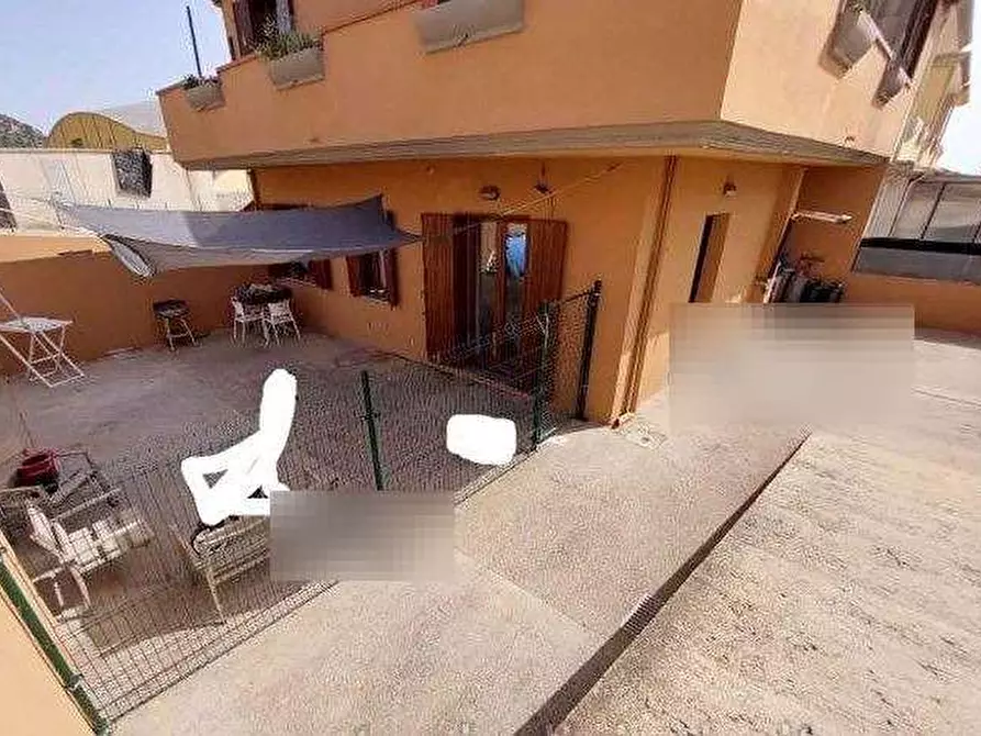 Immagine 1 di Appartamento in vendita  in Via Siena a Capoterra