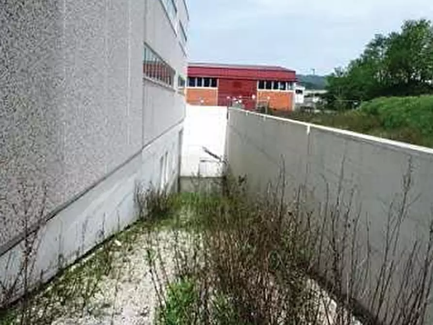 Immagine 6 di Ufficio in vendita  in Via della Miniera a Barberino Di Mugello