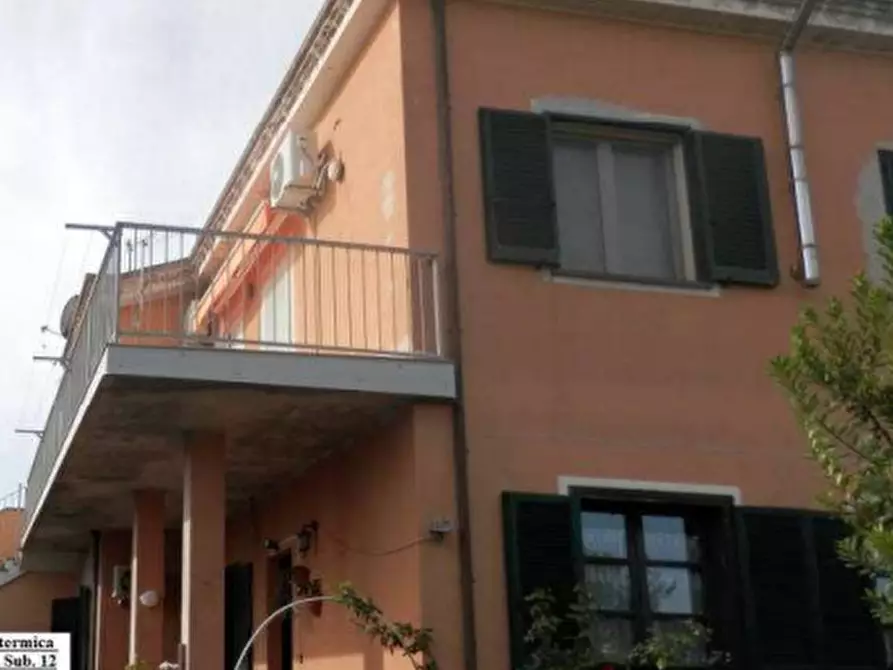 Immagine 3 di Appartamento in vendita  in Via Monte Grappa a Cabras