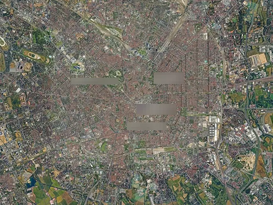 Immagine 10 di Posto auto in vendita  in Via Pantano a Milano