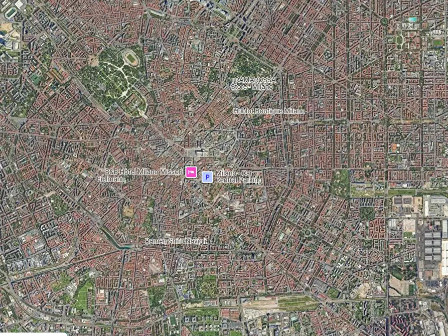 Immagine 11 di Posto auto in vendita  in Via Pantano a Milano