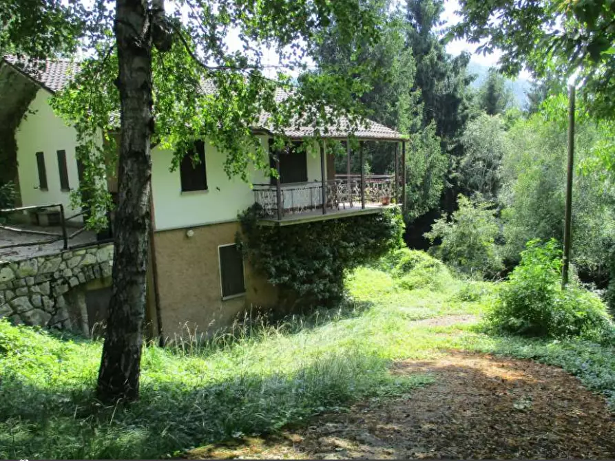 Immagine 9 di Villa in vendita  in Via San Fermo a Grone