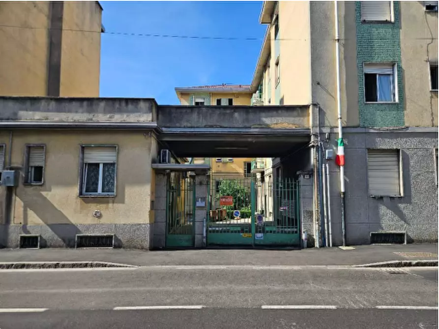 Immagine 3 di Appartamento in vendita  in Via Turati a Limbiate