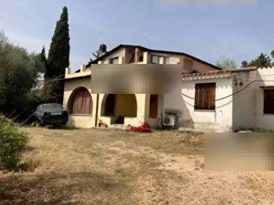 Immagine 1 di Casa indipendente in vendita  in Via G. E. Spicer a Sinnai