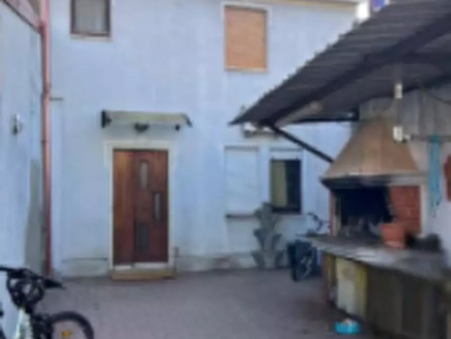 Immagine 3 di Porzione di casa in vendita  in Via S. Croce a San Gavino Monreale