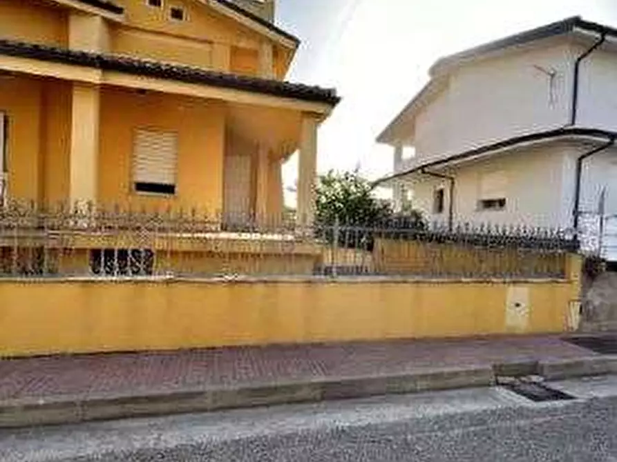Immagine 3 di Villa in vendita  in Via R. Piras a Abbasanta