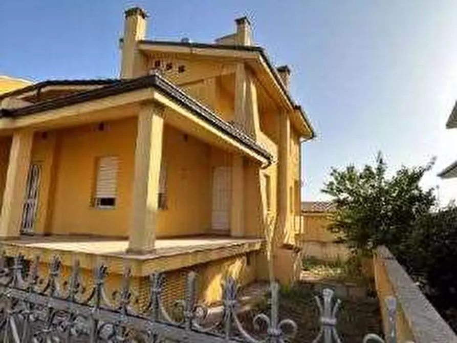 Immagine 6 di Villa in vendita  in Via R. Piras a Abbasanta
