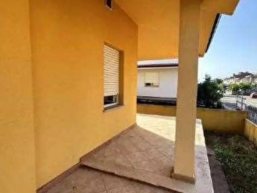 Immagine 17 di Villa in vendita  in Via R. Piras a Abbasanta