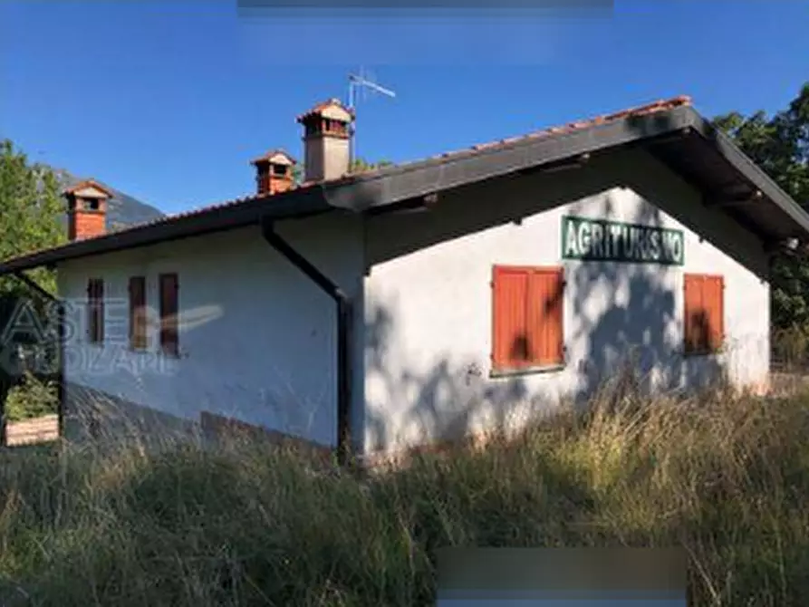 Immagine 3 di Rustico / casale in vendita  in Via Comignane a Pian Camuno
