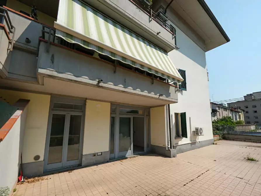 Immagine 5 di Appartamento in vendita  in Via Ernesto Baslini a Treviglio