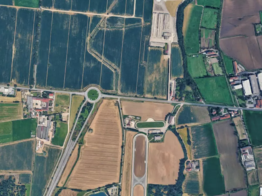 Immagine 4 di Appartamento in vendita  in Via Milano a Treviglio