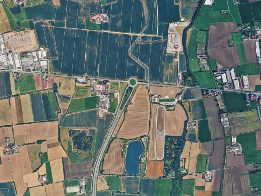 Immagine 5 di Appartamento in vendita  in Via Milano a Treviglio