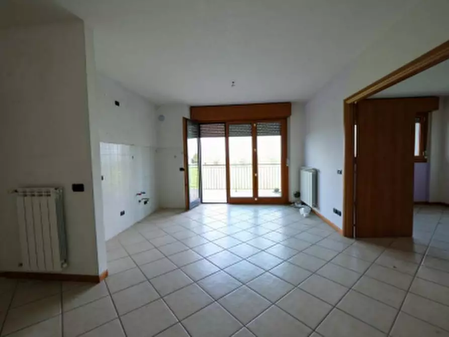 Immagine 19 di Appartamento in vendita  in Via Milano a Treviglio