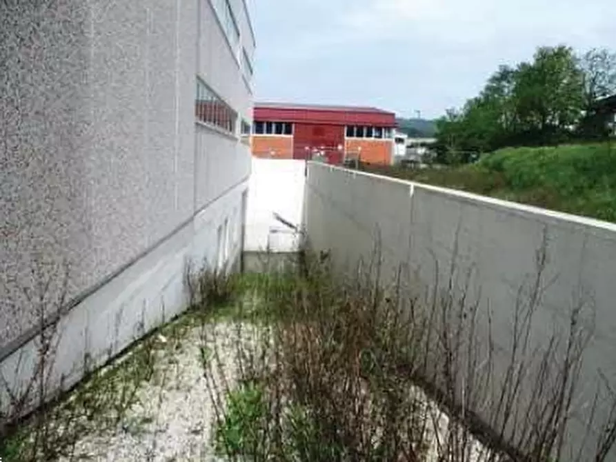 Immagine 6 di Ufficio in vendita  in Via della Miniera a Barberino Di Mugello