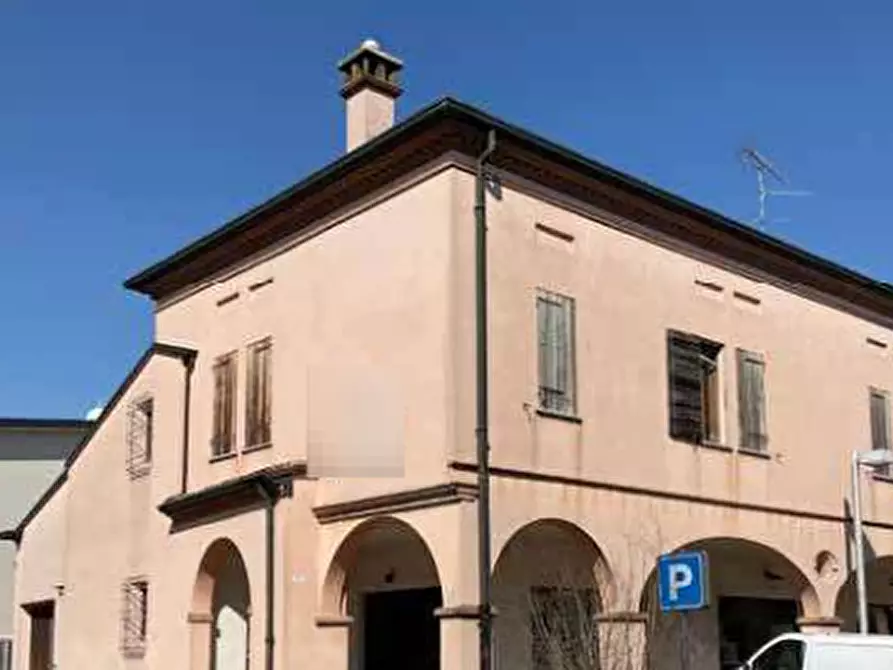 Immagine 26 di Appartamento in vendita  in Via XXV Aprile a Curtatone