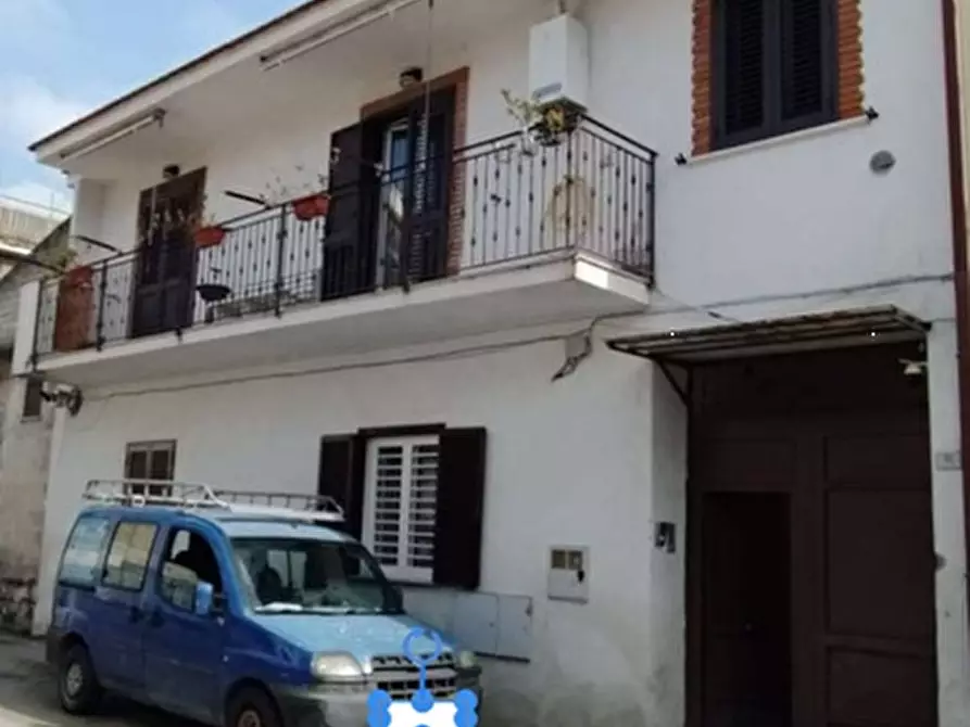 Immagine 1 di Appartamento in vendita  in via Bolzano a Curti