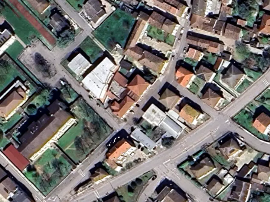 Immagine 18 di Negozio in vendita  in  Via XXV Aprile a Curtatone
