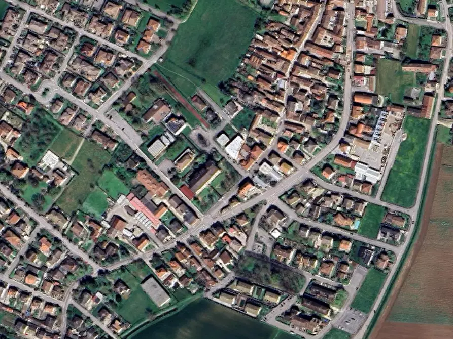 Immagine 19 di Negozio in vendita  in  Via XXV Aprile a Curtatone