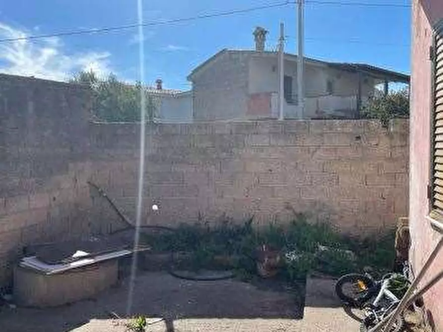 Immagine 5 di Casa indipendente in vendita  in Via Palmiro Togliatti a San Nicolo' D'arcidano