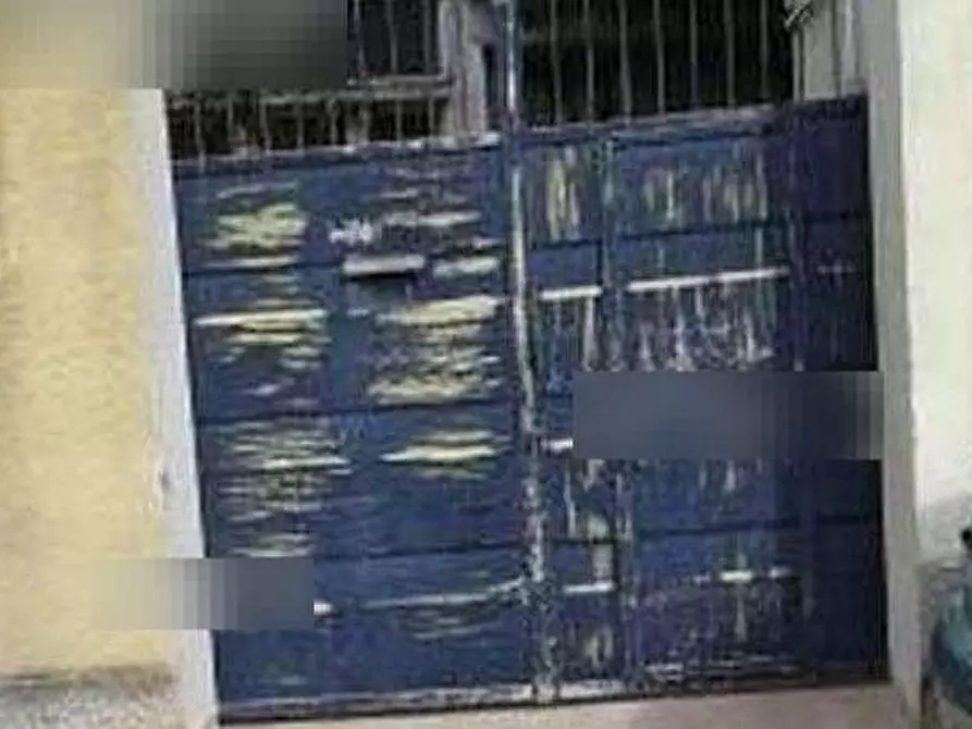 Immagine 2 di Laboratorio in vendita  in Via Roma a Gonnosfanadiga