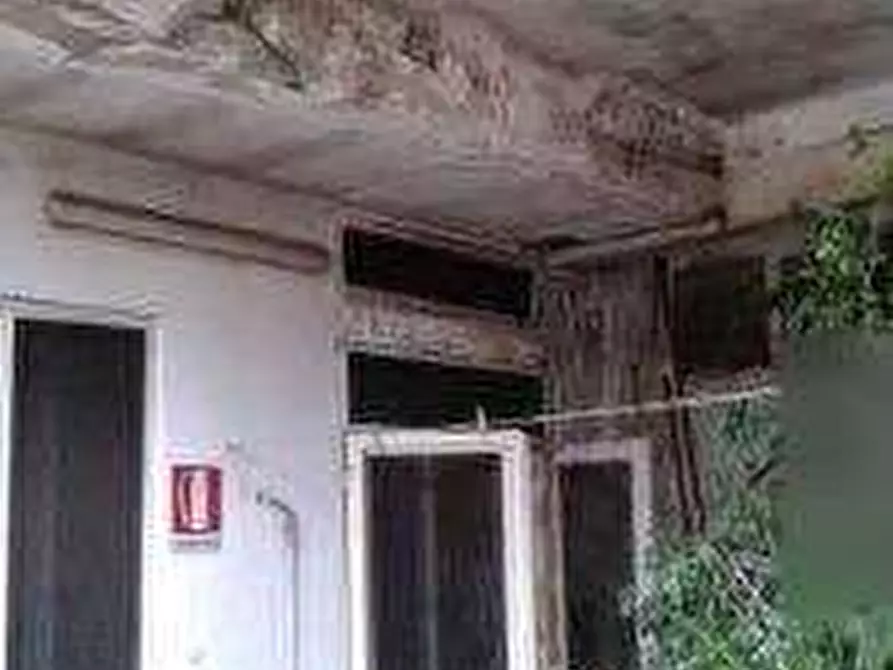 Immagine 4 di Appartamento in vendita  in Via Roma a Gonnosfanadiga