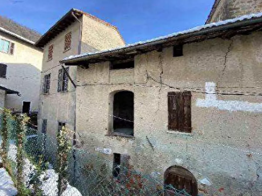 Immagine 2 di Rustico / casale in vendita  in Via dei Ronchi a Olgiate Molgora