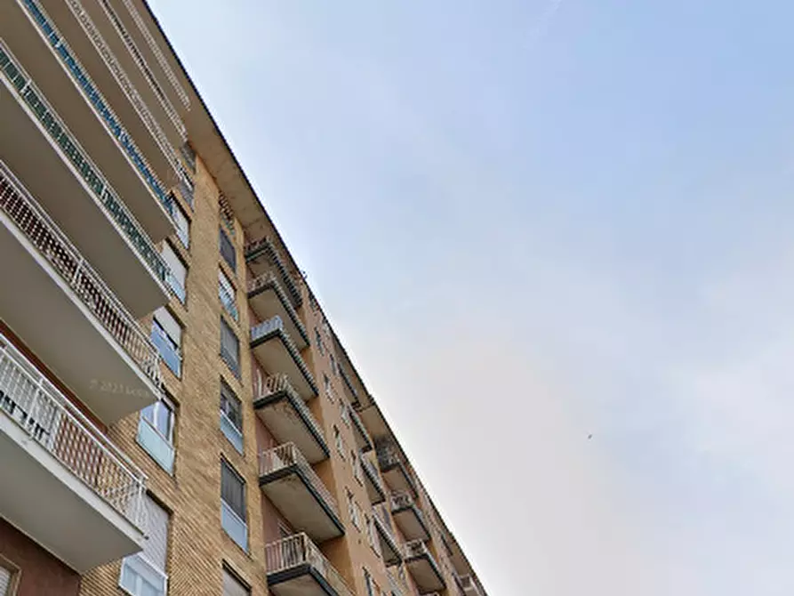 Immagine 8 di Appartamento in vendita  in Via Roma a Trezzano Sul Naviglio
