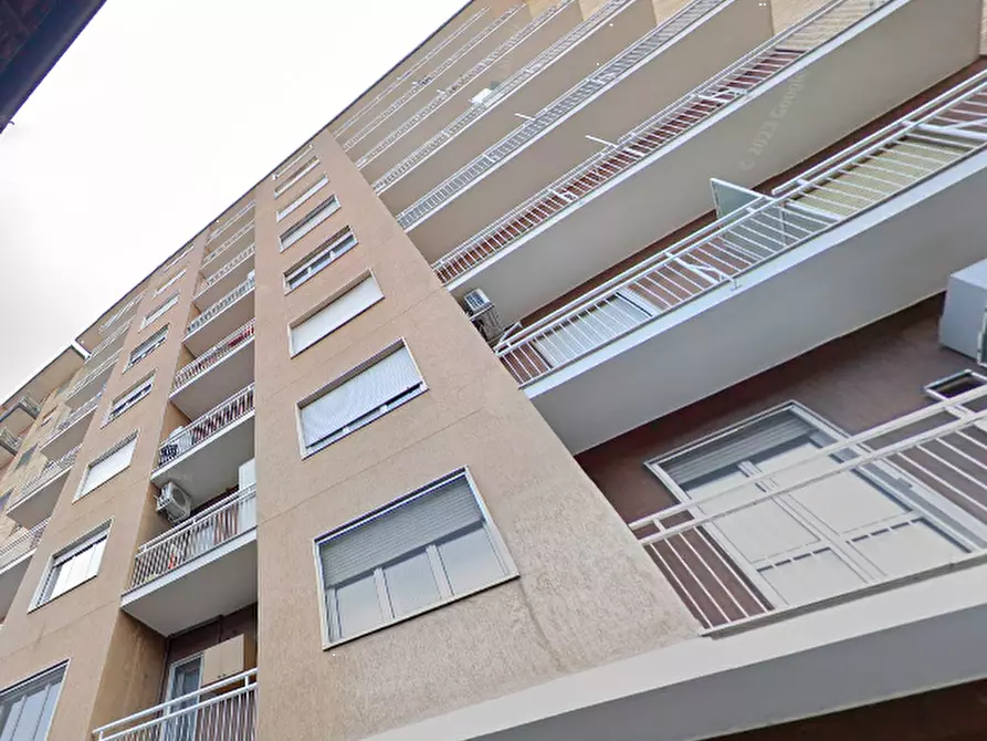 Immagine 10 di Appartamento in vendita  in Via Roma a Trezzano Sul Naviglio