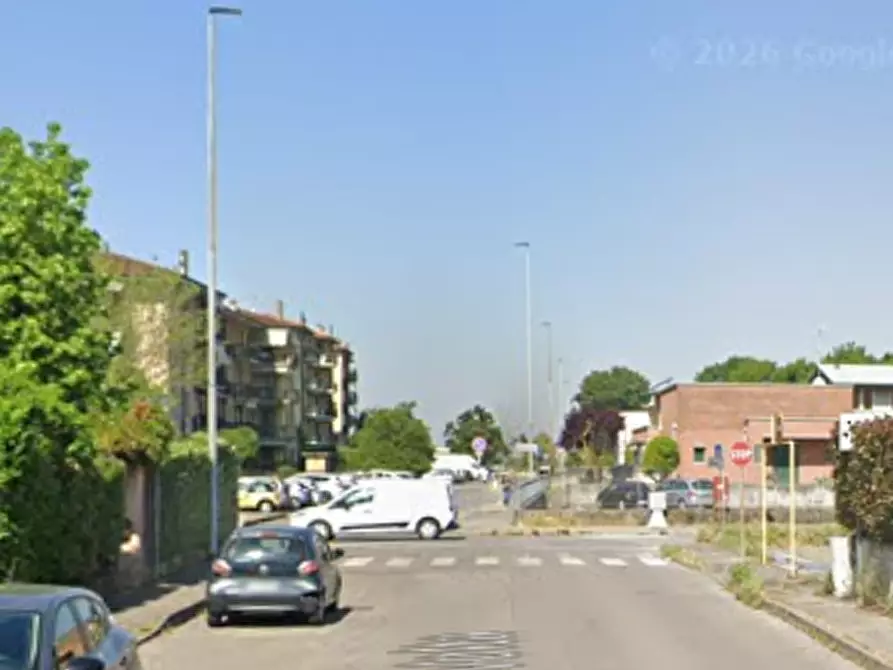 Immagine 7 di Garage in vendita  in Via Alessandro Volta a Cassano D'adda