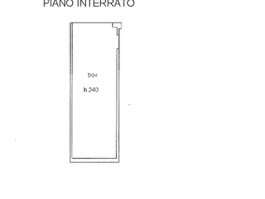 Immagine 10 di Garage in vendita  in Via Fossarmato  a Pavia